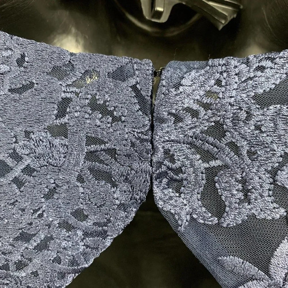 JS Collections Women's Embroidered Lace Sheath Dress 866553 In Navy Size 6 NWT - Picture 8 of 14